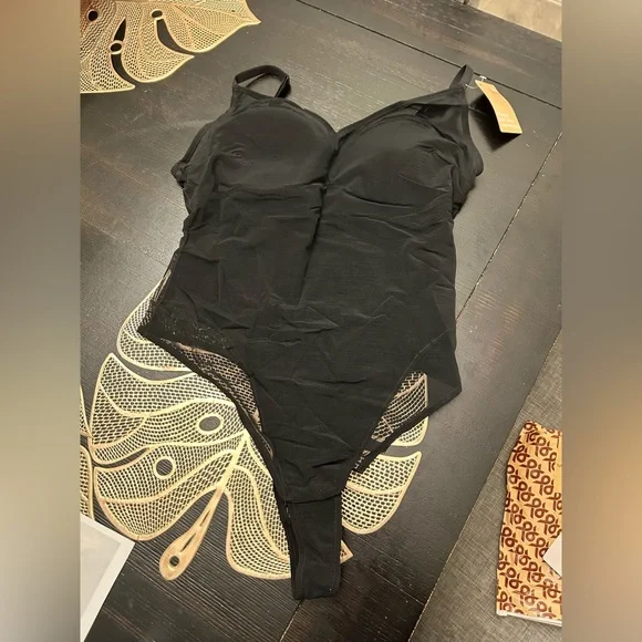 NWT Popilush Shapewear Bodysuit Tummy Control Mesh Bodysuits with Built in Bra - Picture 6 of 8